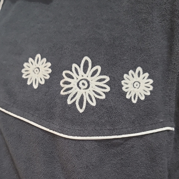 Dandy Del Mar Gaucho Men's Grey Floral Embroidered Casual Shirt - Picture 4 of 8